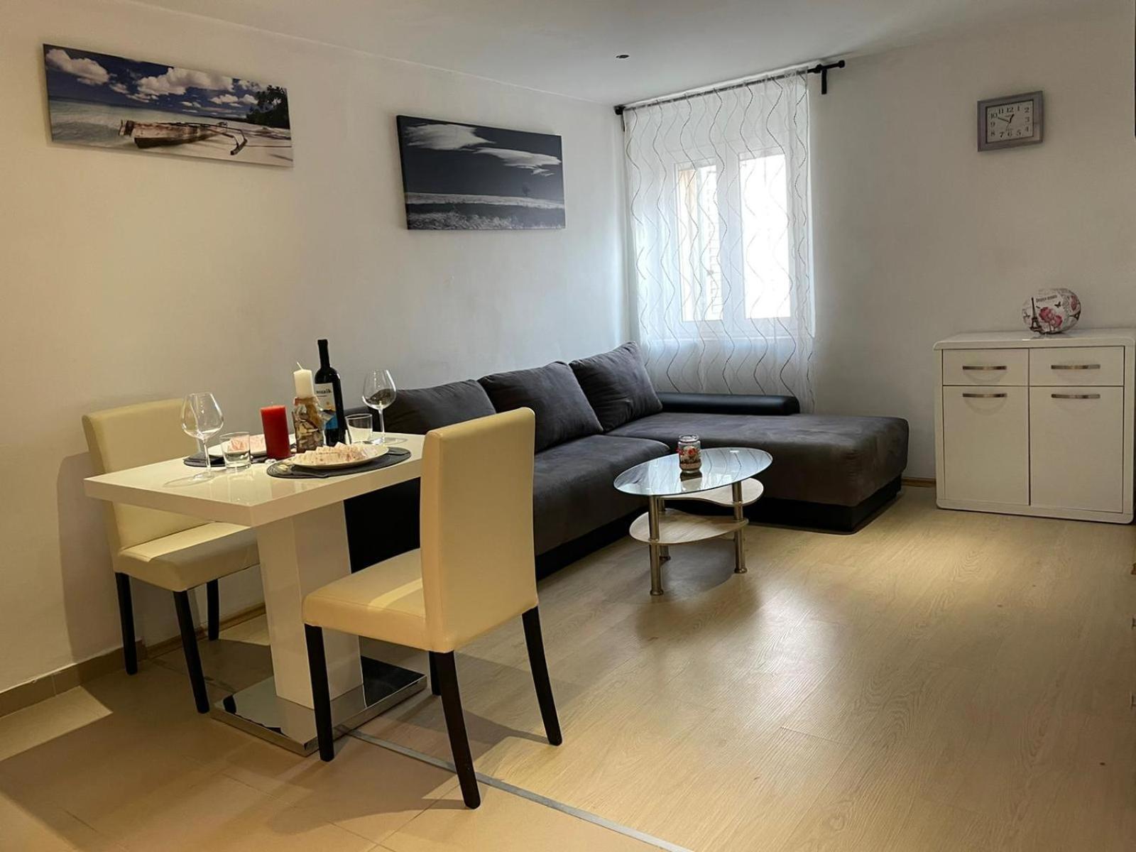 Zadar Beach Apartments Bagian luar foto