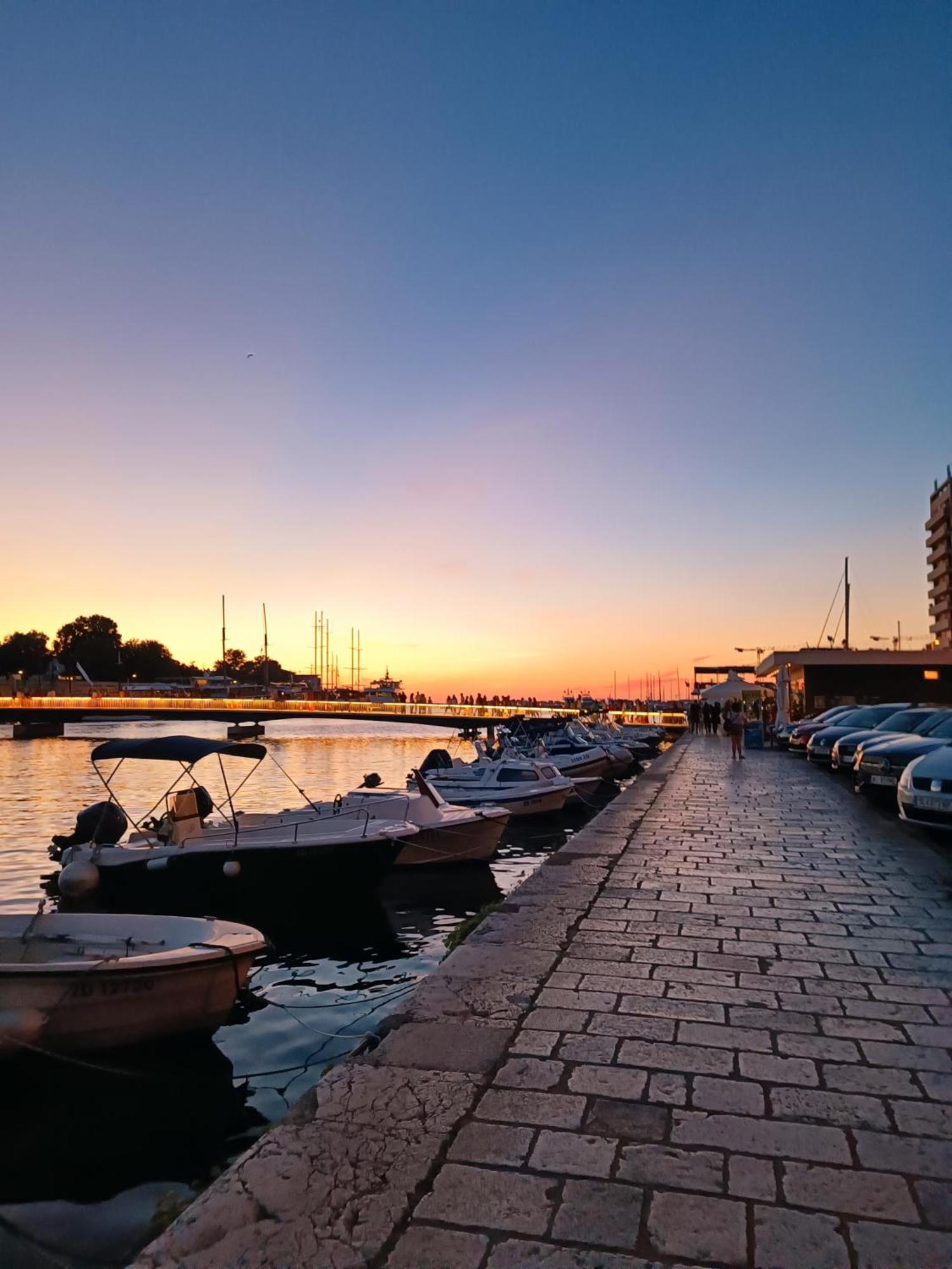 Zadar Beach Apartments Bagian luar foto