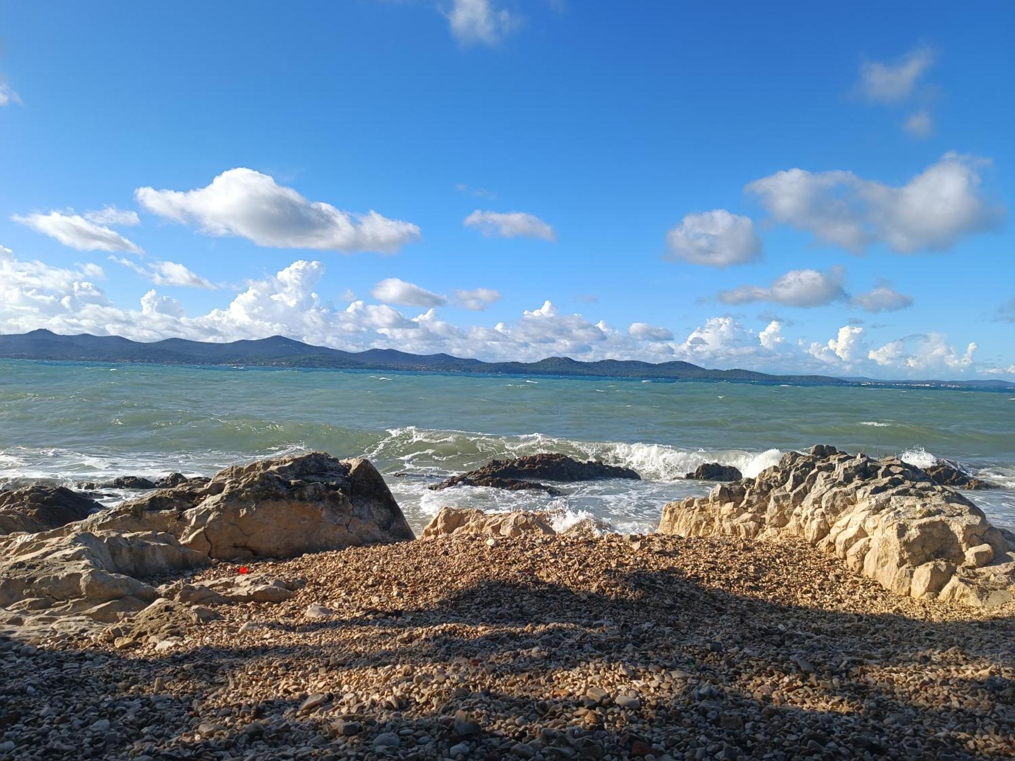 Zadar Beach Apartments Bagian luar foto