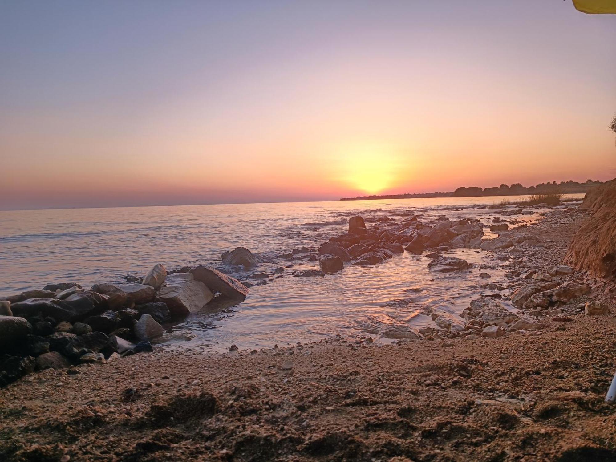 Zadar Beach Apartments Bagian luar foto
