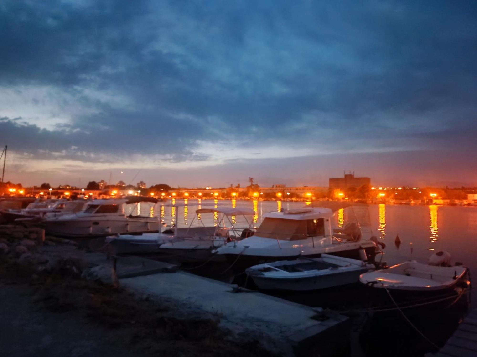 Zadar Beach Apartments Bagian luar foto
