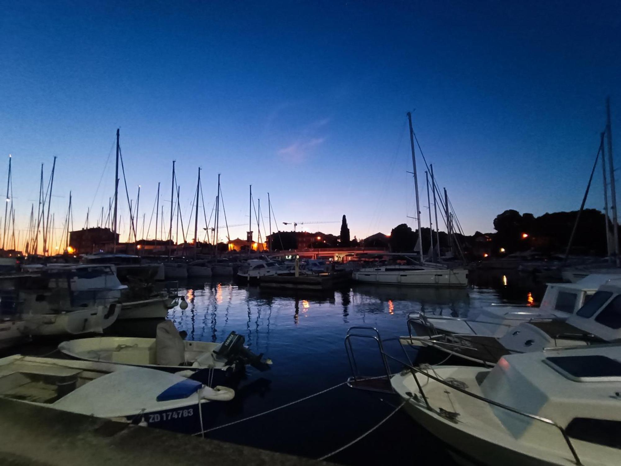 Zadar Beach Apartments Bagian luar foto